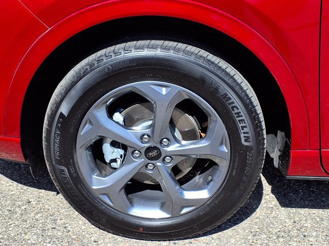 Certified 2024 Ford Escape ST-Line w/ Tech Pack #1 image 28