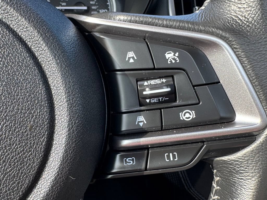 Used 2022 Subaru Forester Premium AWD/4WD image 35