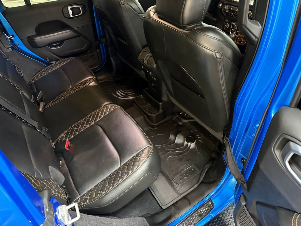 Used 2022 Jeep Wrangler Unlimited Sahara image 39