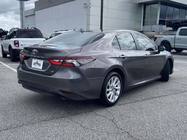 Used 2023 Toyota Camry LE FWD image 3