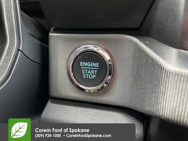 Certified 2024 Ford F450 Platinum w/ Camper Package image 37