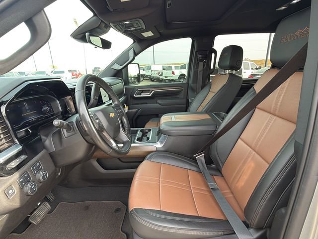Used 2025 Chevrolet Silverado 3500 High Country w/ High Country Premium Package image 20
