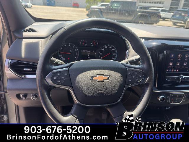 Used 2022 Chevrolet Traverse LT FWD image 16