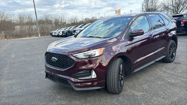Certified 2023 Ford Edge ST-Line image 7