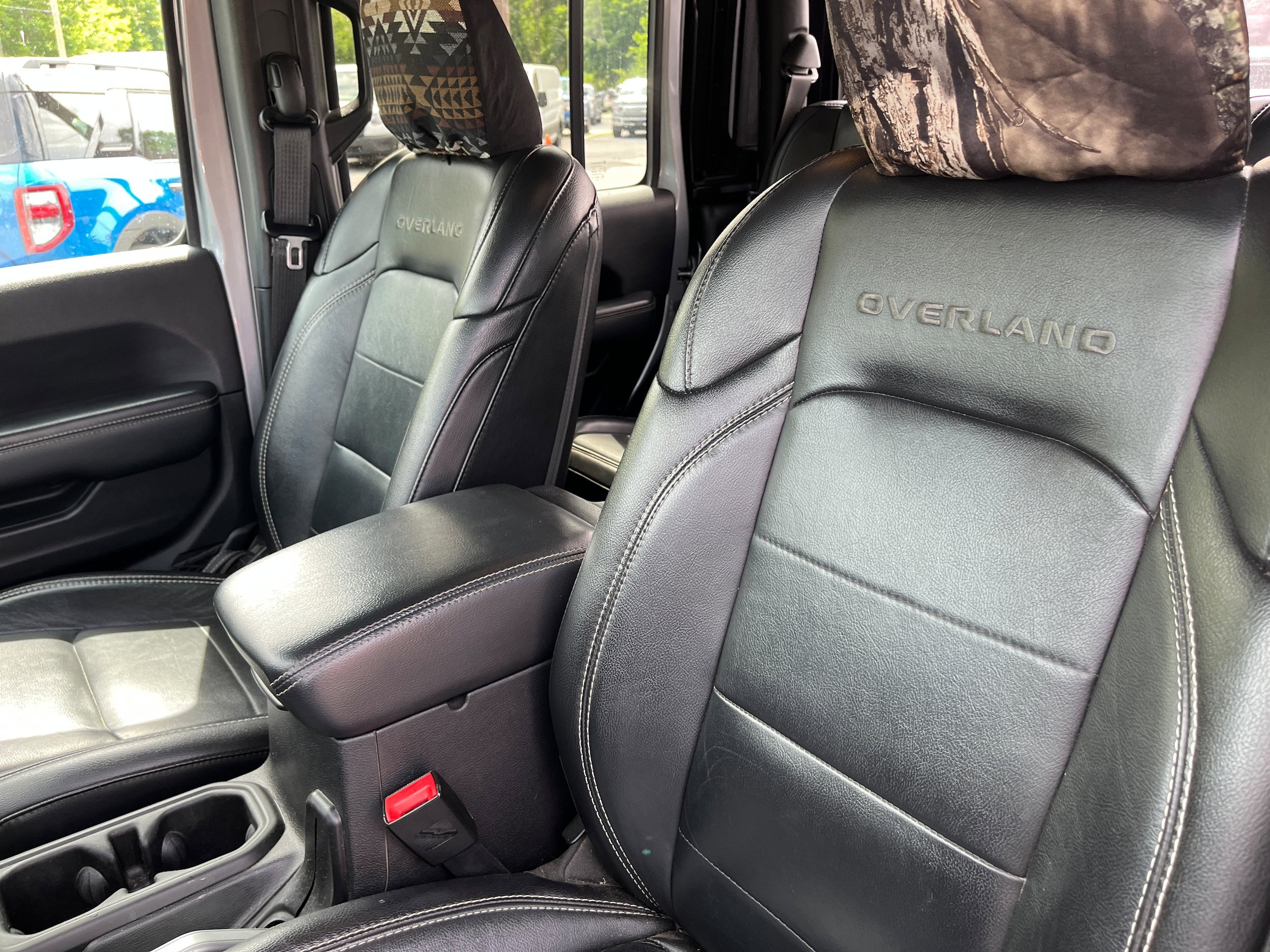 Used 2020 Jeep Gladiator Overland AWD/4WD image 10