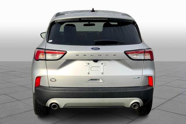 Certified 2020 Ford Escape SE image 4