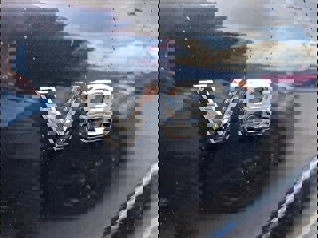 Used 2021 Nissan Armada SL w/ Captain's Chairs Package image 20