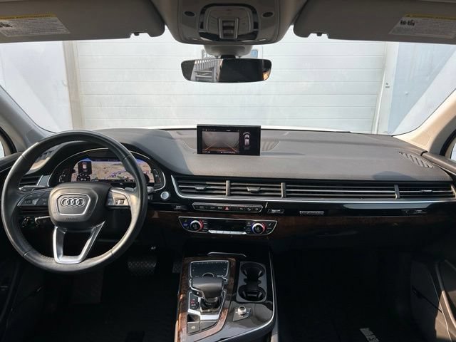 Used 2018 Audi Q7 3.0T Prestige w/ Prestige Package AWD/4WD image 10