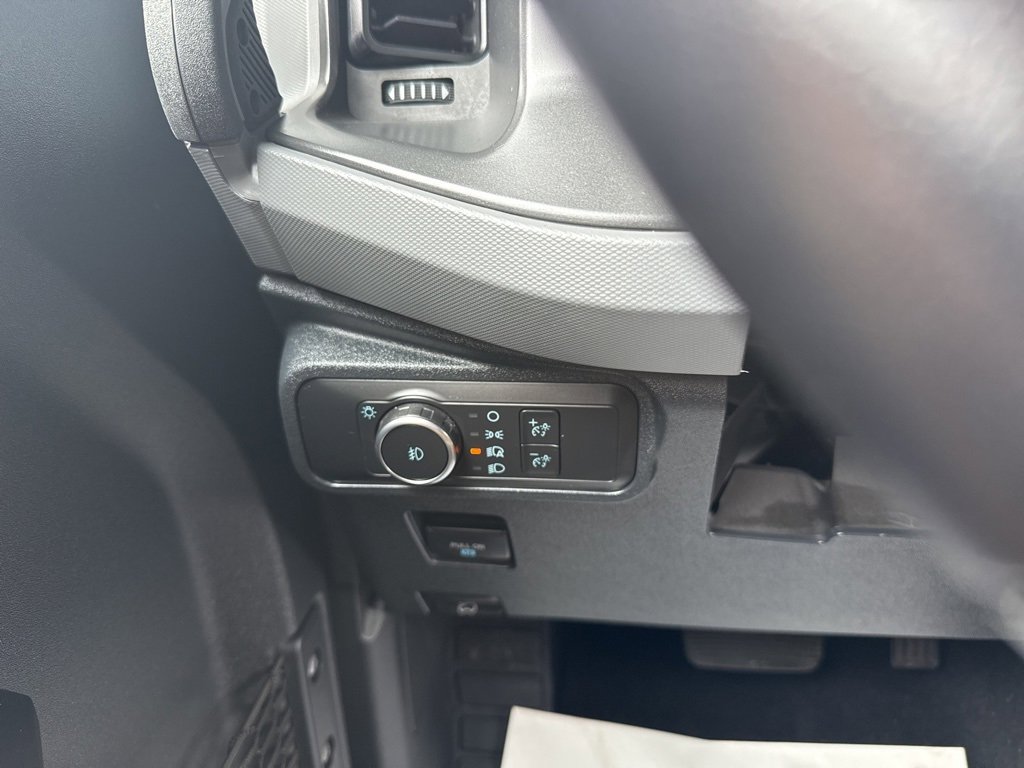 Certified 2022 Ford Bronco Big Bend w/ Sasquatch Package image 14