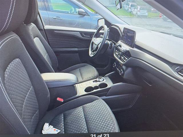 Certified 2023 Ford Escape Active AWD/4WD image 11