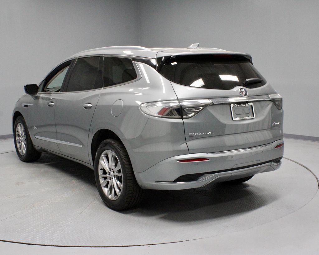 Used 2023 Buick Enclave Avenir w/ Avenir Technology Package AWD/4WD image 11