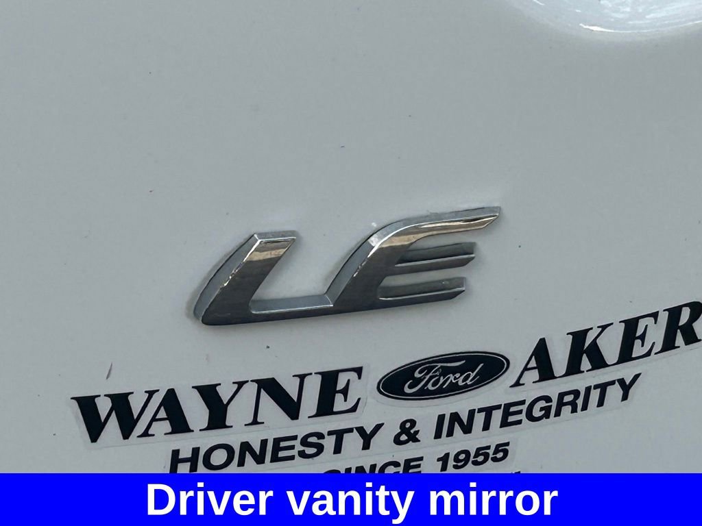 Used 2024 Toyota Corolla LE image 18