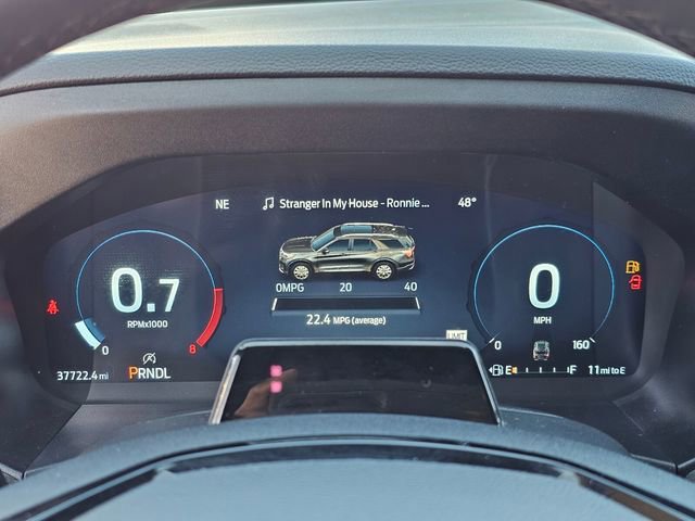 Certified 2025 Ford Explorer Platinum image 34