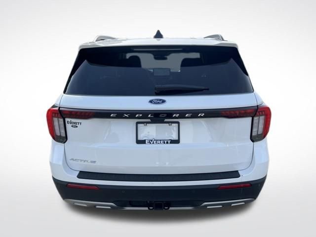 Certified 2025 Ford Explorer Active w/ Active Comfort Package RWD image 8