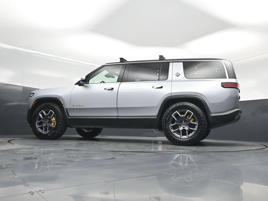 Used 2023 Rivian R1S Adventure Quad AWD/4WD image 54