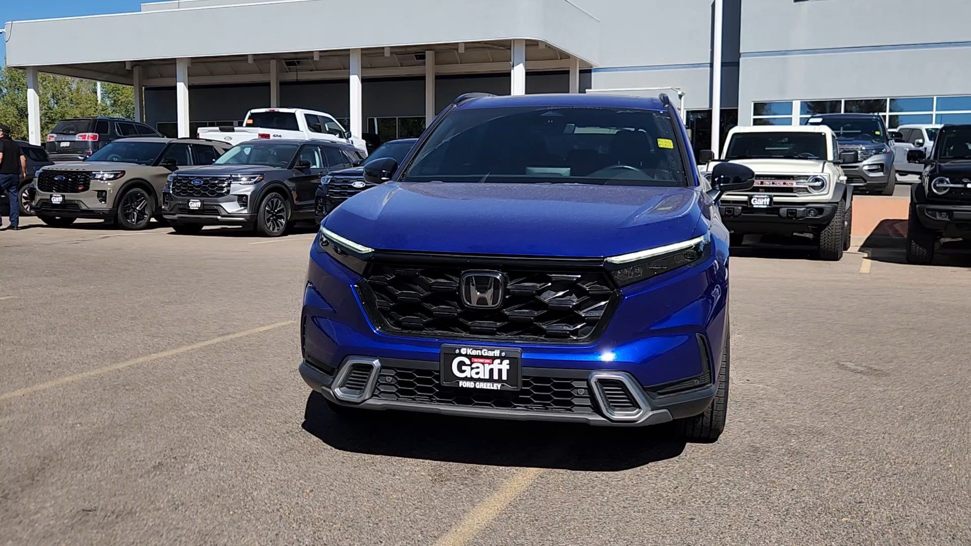 Used 2023 Honda CR-V Sport Touring image 5