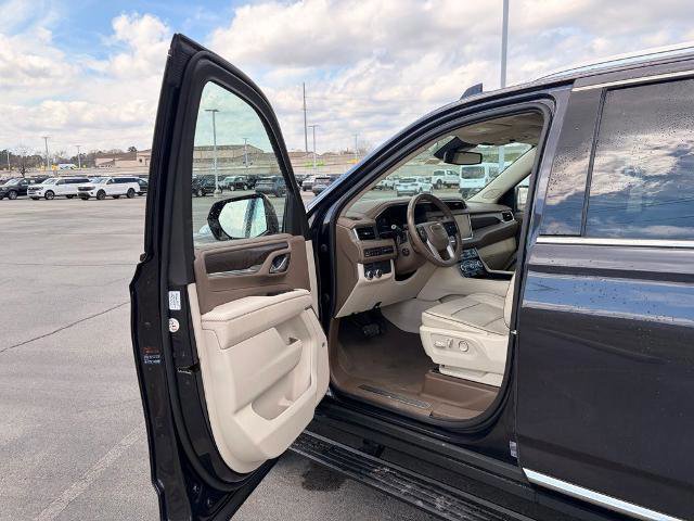 Used 2023 GMC Yukon Denali image 10