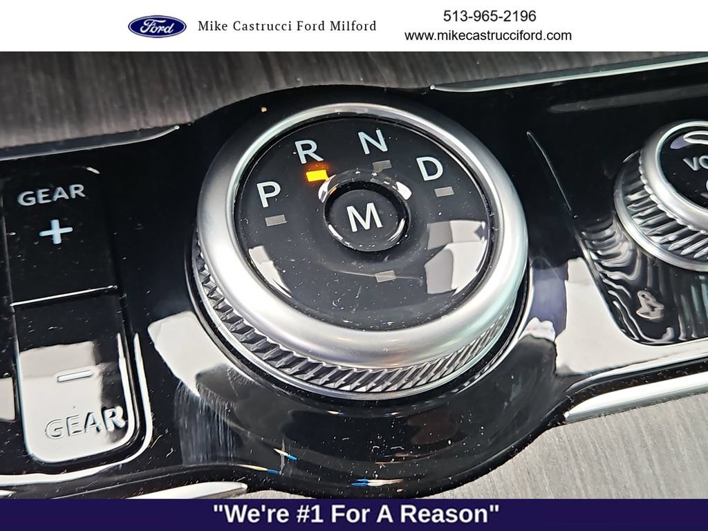 Certified 2025 Ford Expedition Platinum w/ Platinum Ultimate Package AWD/4WD image 22
