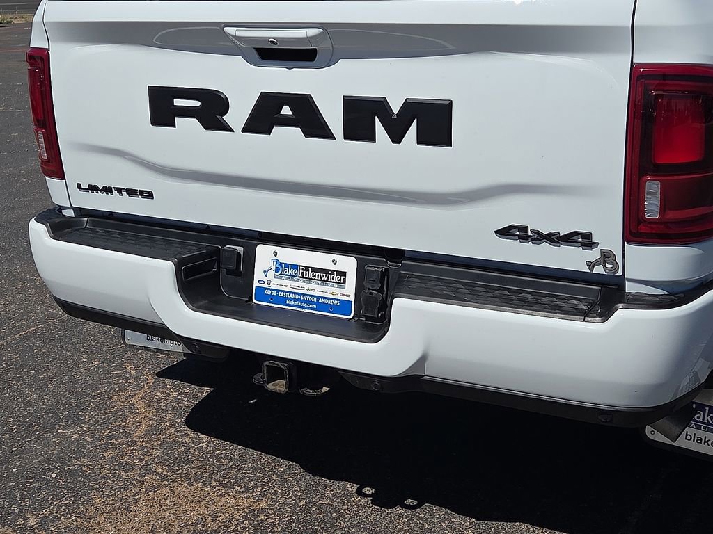 Used 2025 RAM 3500 Limited image 19