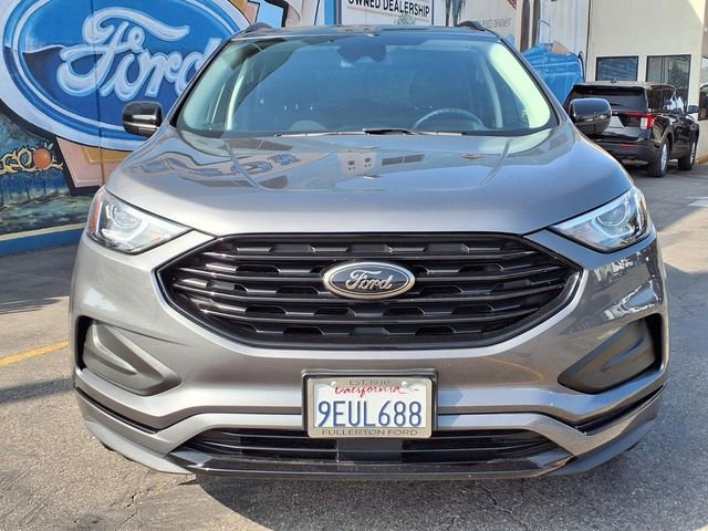 Certified 2022 Ford Edge SE w/ Black Appearance Package image 2
