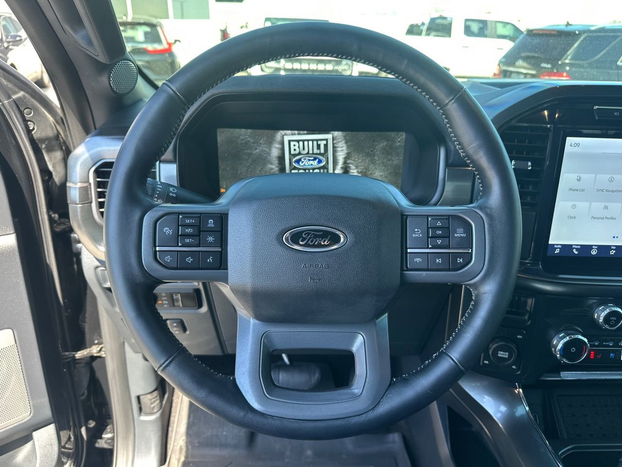 Certified 2023 Ford F150 Lariat w/ Equipment Group 502A High image 25