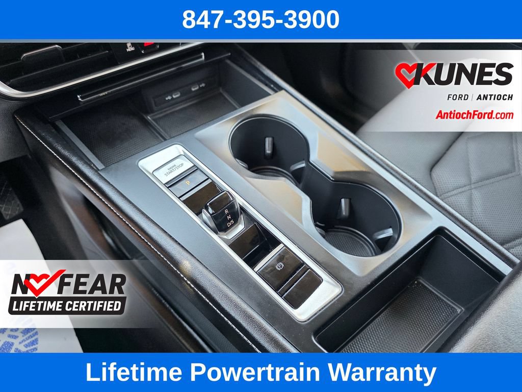 Used 2024 Volkswagen Atlas SE AWD/4WD image 35