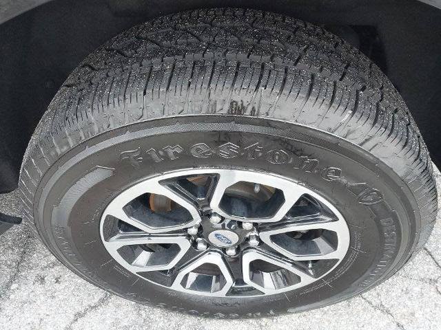 Certified 2024 Ford Expedition XLT AWD/4WD image 12
