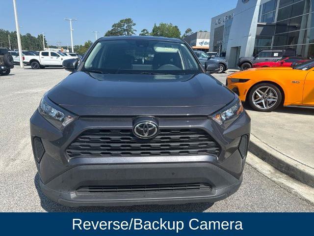 Used 2022 Toyota RAV4 LE FWD image 3