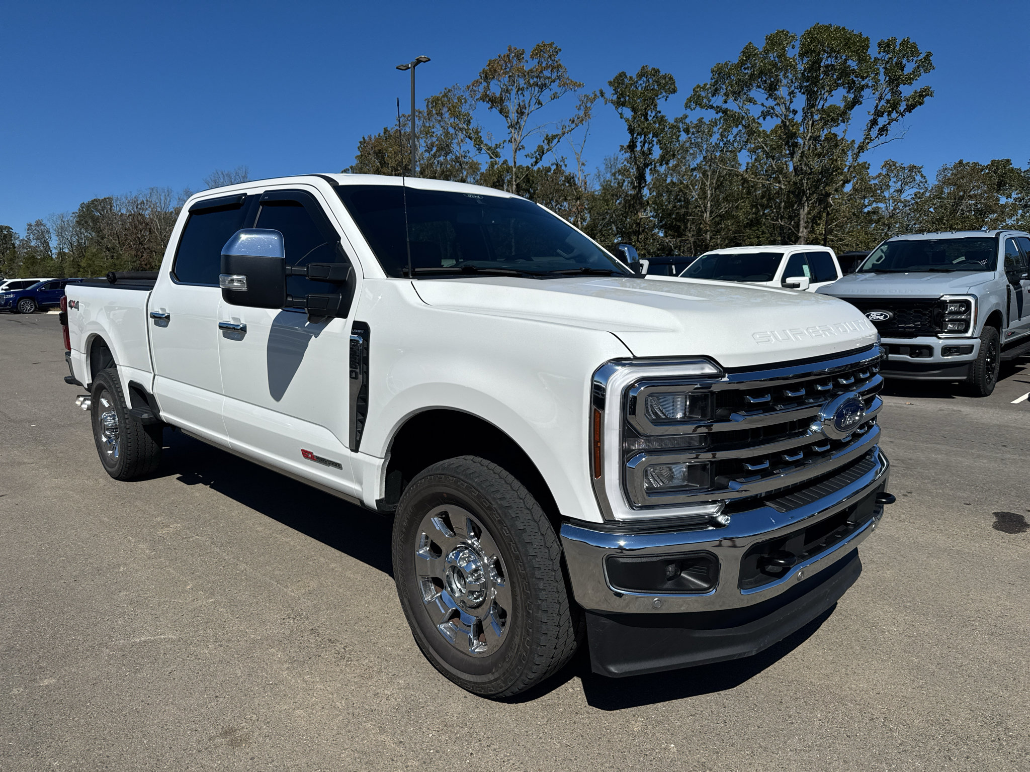 Certified 2025 Ford F250 Lariat w/ Lariat Ultimate Package AWD/4WD image 3