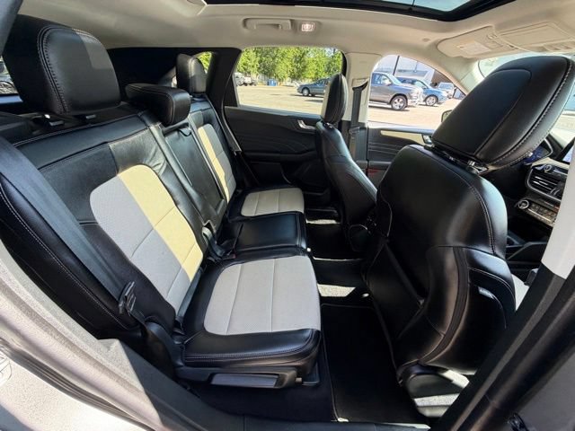 Certified 2021 Ford Escape Titanium w/ Titanium Elite Package AWD/4WD image 27