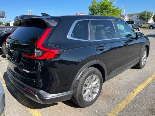 Used 2023 Honda CR-V EX-L image 5