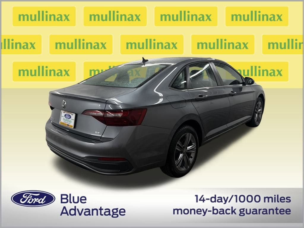 Used 2022 Volkswagen Jetta SE image 5