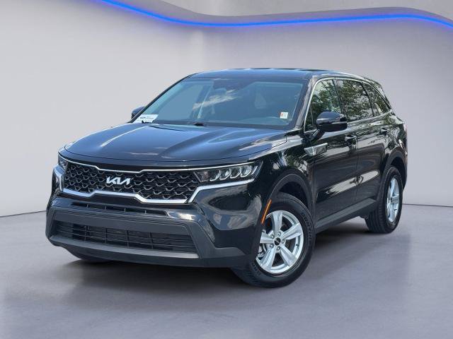 Used 2023 Kia Sorento LX FWD image 2