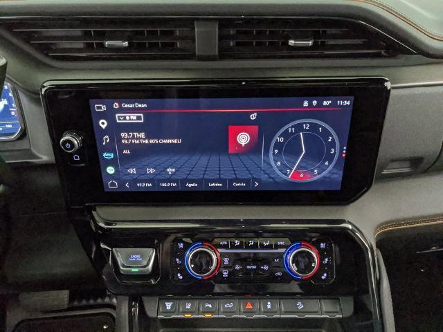 Used 2025 GMC Sierra 2500 AT4 w/ AT4 Premium Plus Package image 9