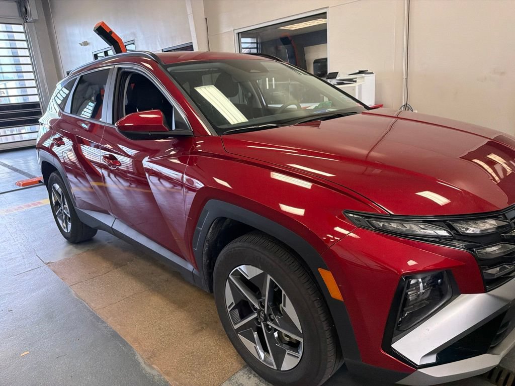 Used 2025 Hyundai Tucson SEL AWD/4WD image 1