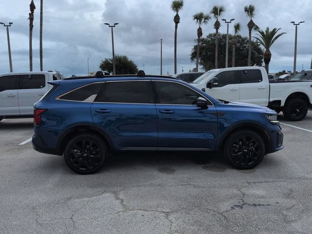 Used 2021 Kia Sorento SX AWD/4WD image 3