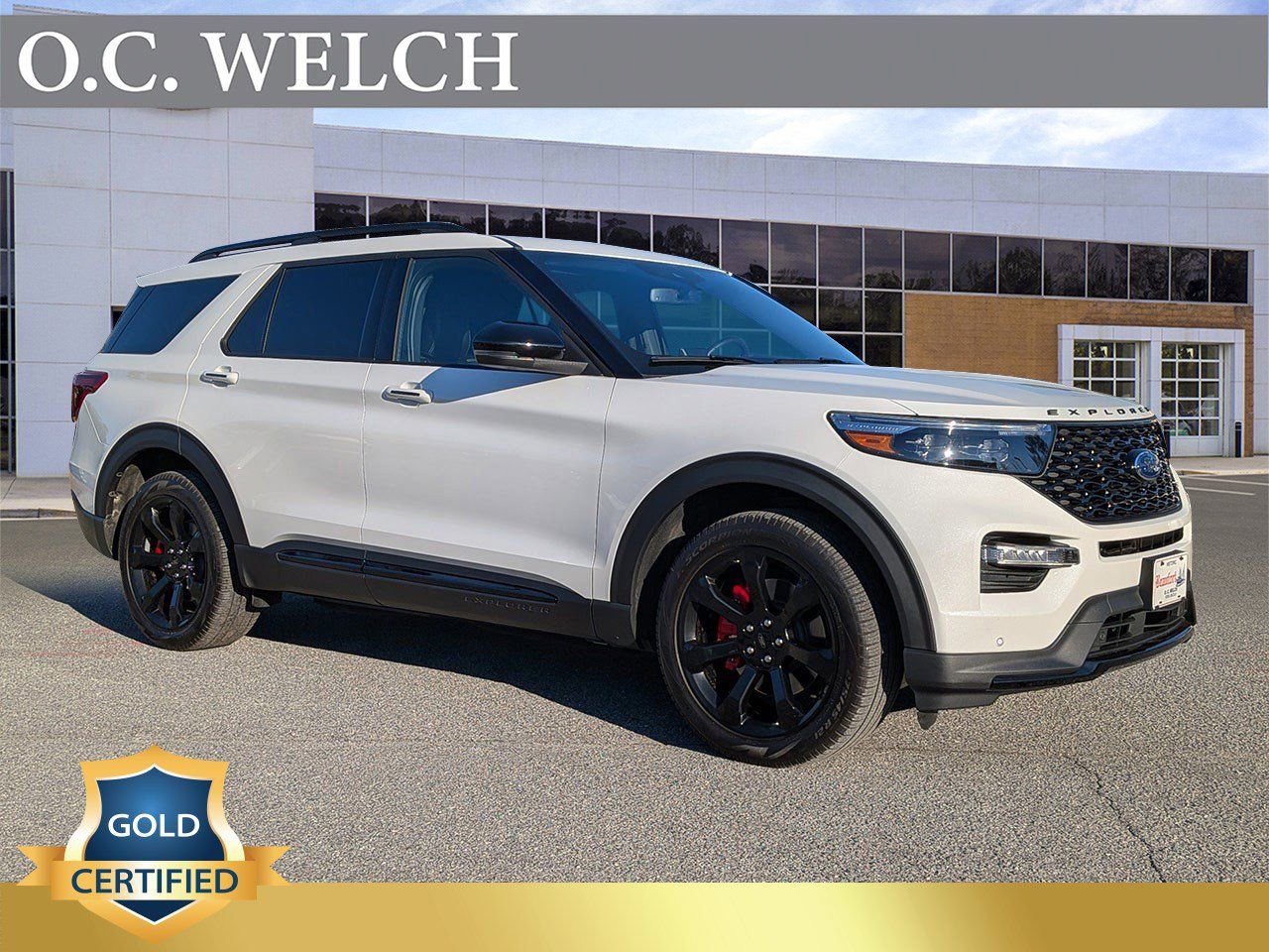 Certified 2024 Ford Explorer ST w/ Equipment Group 401A image 1