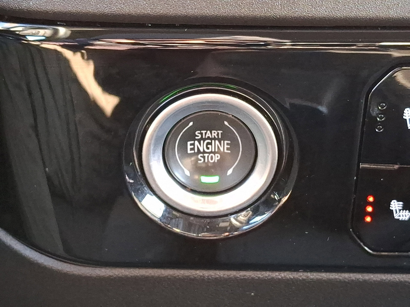 Used 2023 GMC Sierra 1500 Elevation image 30