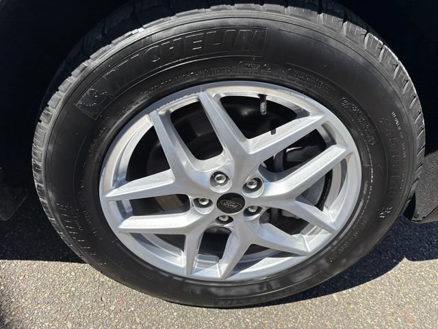Certified 2023 Ford Edge SEL w/ Convenience Package AWD/4WD image 13
