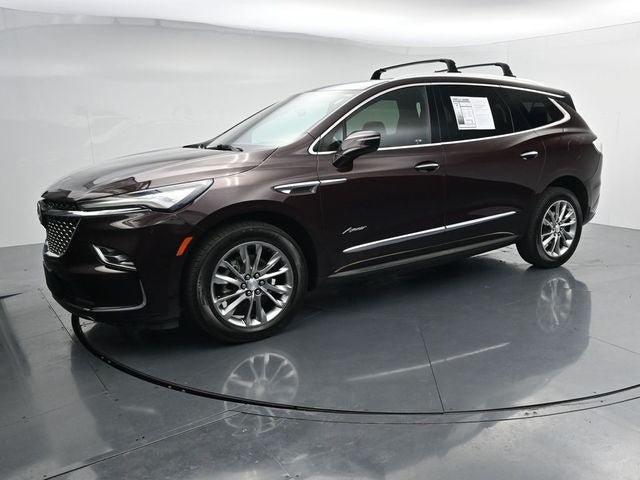 Used 2022 Buick Enclave Avenir w/ Avenir Technology Package AWD/4WD image 4