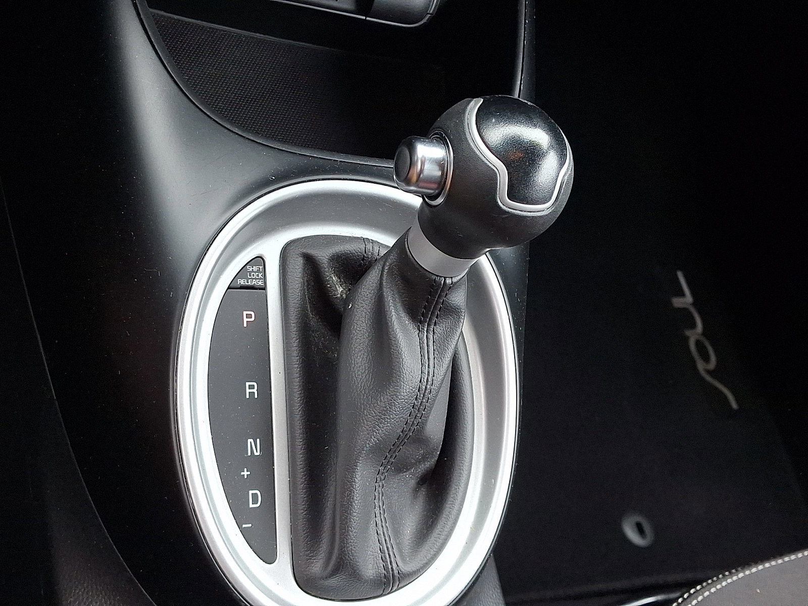 Used 2018 Kia Soul FWD image 17