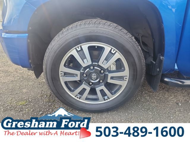Used 2018 Toyota Tundra SR5 w/ TRD Sport Package image 33