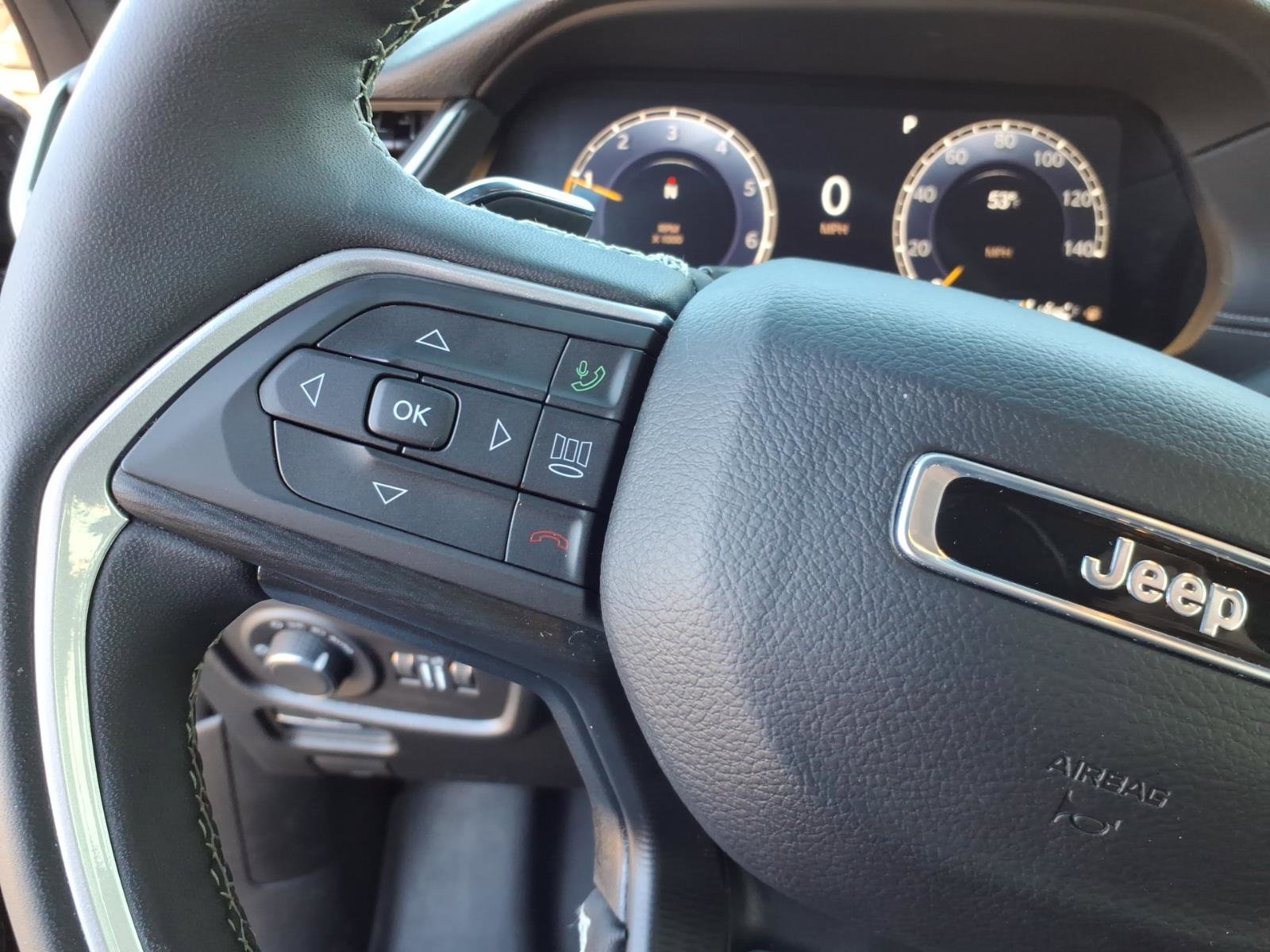 Used 2024 Jeep Grand Cherokee L Altitude image 17