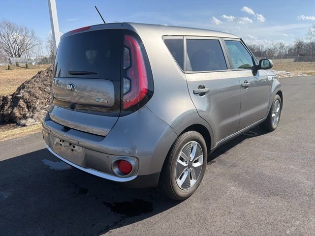 Used 2018 Kia Soul EV + w/ Sun & Fun Package image 4