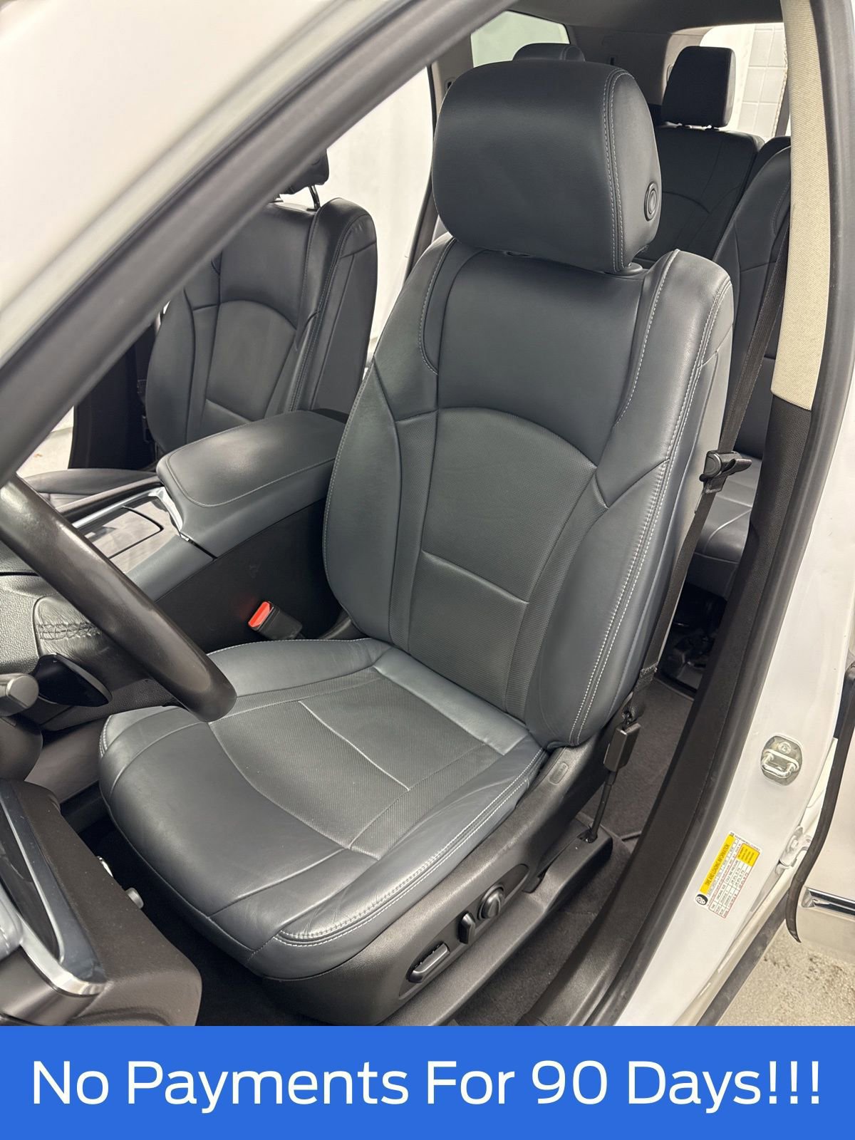 Used 2020 Buick Enclave Essence w/ Sound and Sites Package image 10