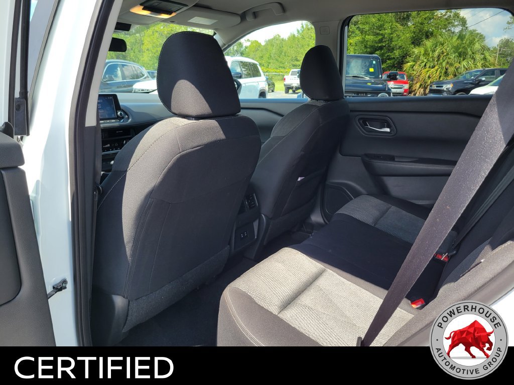 Used 2024 Nissan Rogue SV FWD image 16