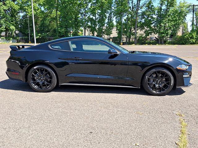Certified 2018 Ford Mustang Coupe w/ Ecoboost Performance Package RWD image 8