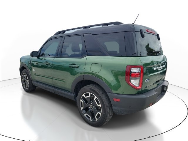Certified 2023 Ford Bronco Sport Outer Banks w/ Tech Package AWD/4WD image 3