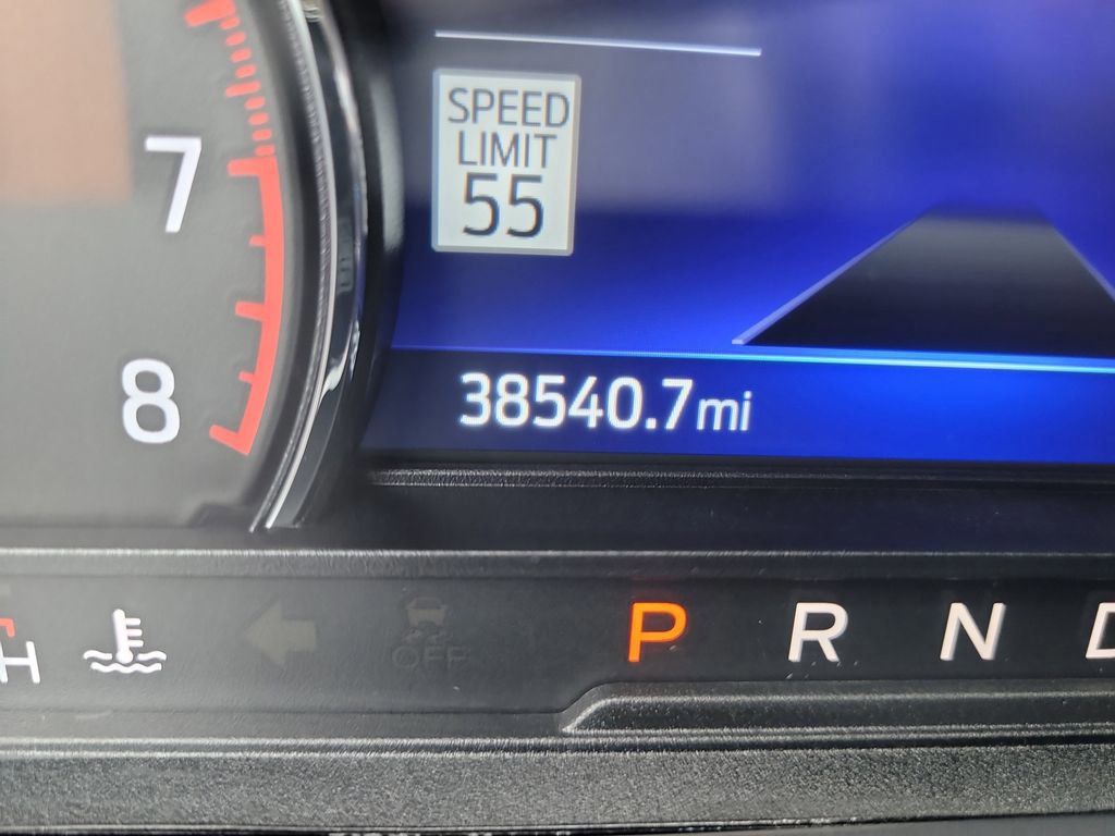 Certified 2022 Ford Explorer Limited w/ Equipment Group 301A image 32