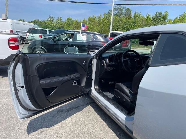 Used 2022 Dodge Challenger R/T w/ Plus Package RWD image 10